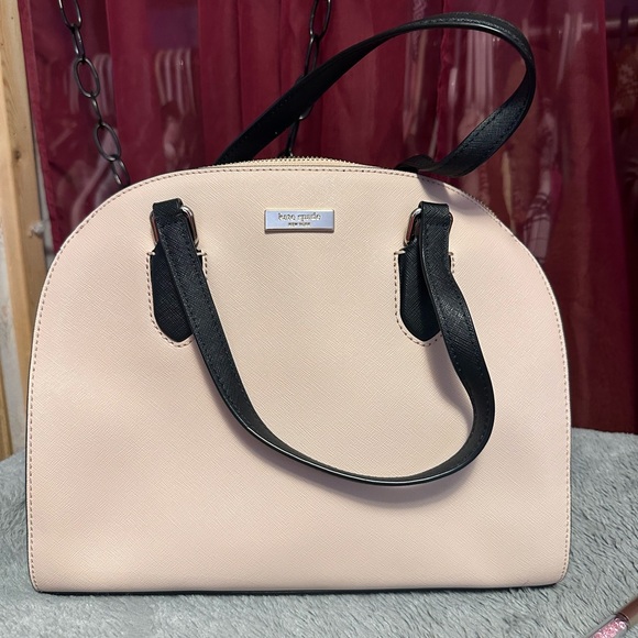 Kate Spade Reiley Laurel Way dome purse. In EUC. Cream and black. - Picture 8 of 8